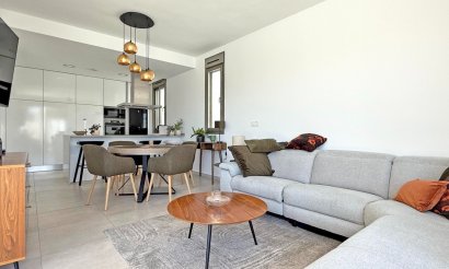 Revente - Villa - Orihuela Costa - Villamartín