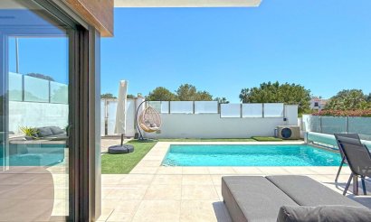 Revente - Villa - Orihuela Costa - Villamartín