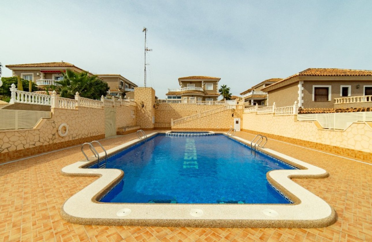 Revente - Villa - Torrevieja - Los Altos