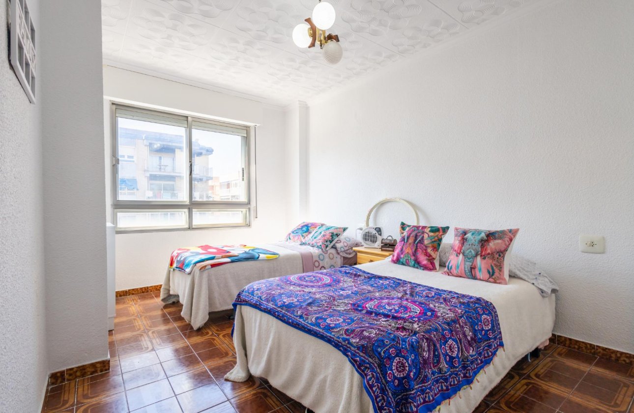 Reventa - Apartamento / piso - Torrevieja - Playa del Acequión