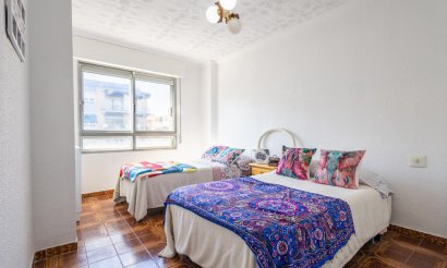 Reventa - Apartamento / piso - Torrevieja - Playa del Acequión