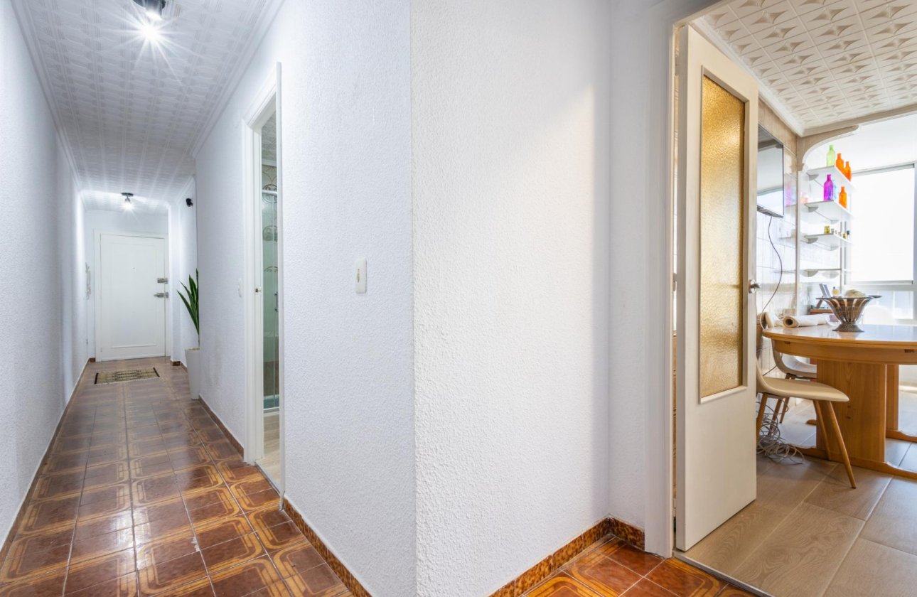 Reventa - Apartamento / piso - Torrevieja - Playa del Acequión