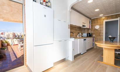 Reventa - Apartamento / piso - Torrevieja - Playa del Acequión