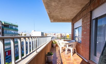 Reventa - Apartamento / piso - Torrevieja - Playa del Acequión