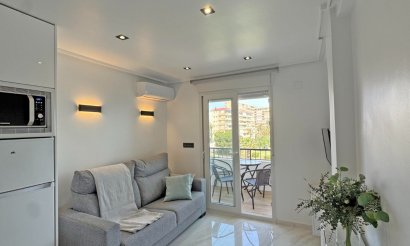 Resale - Apartment / flat - Torrevieja - Torrelamata - La Mata