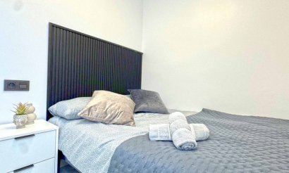 Resale - Apartment / flat - Torrevieja - Torrelamata - La Mata
