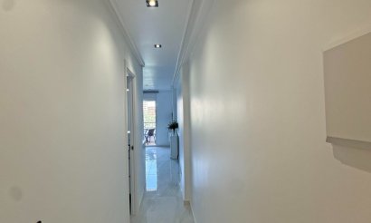 Resale - Apartment / flat - Torrevieja - Torrelamata - La Mata