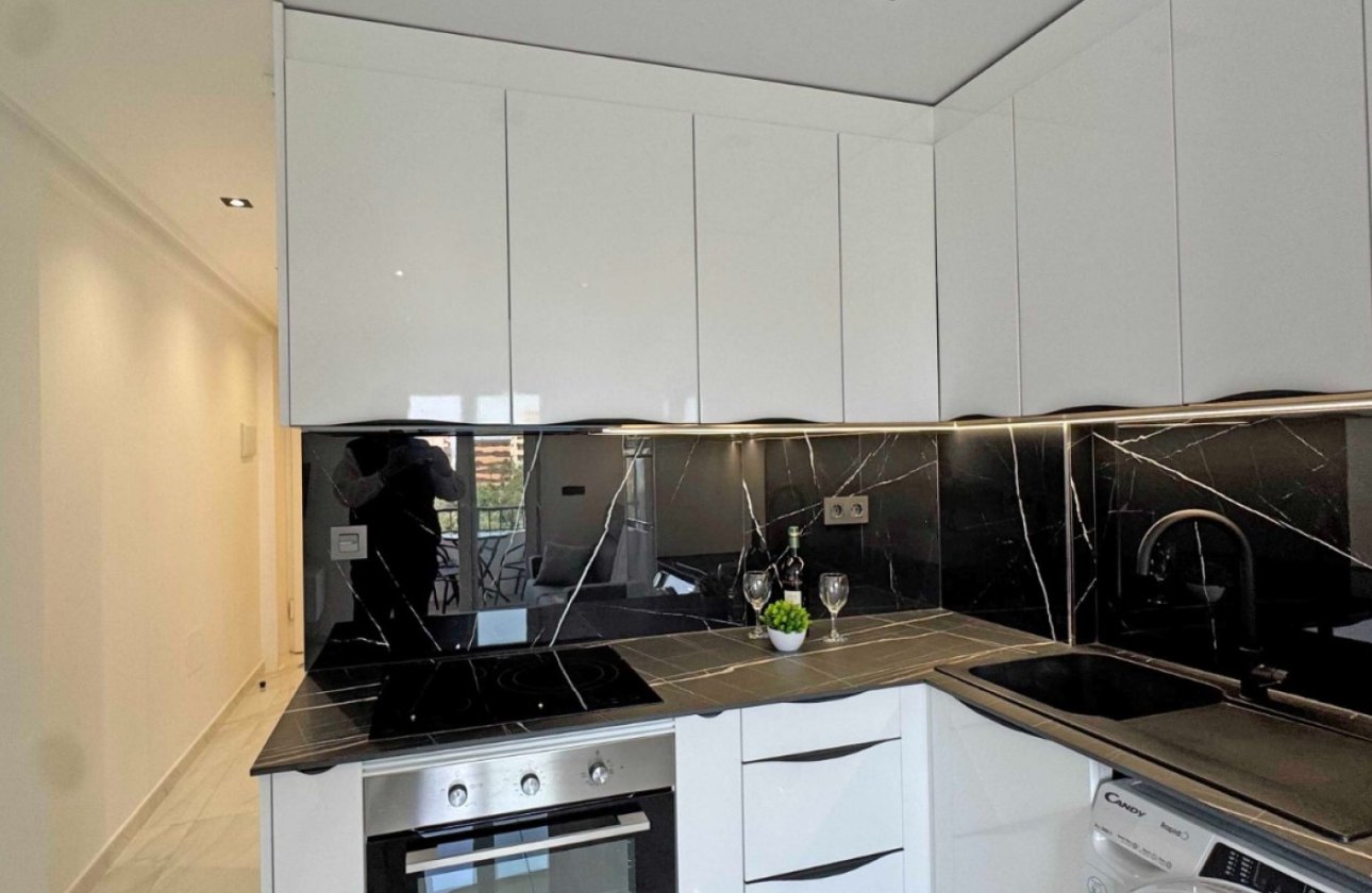 Resale - Apartment / flat - Torrevieja - Torrelamata - La Mata