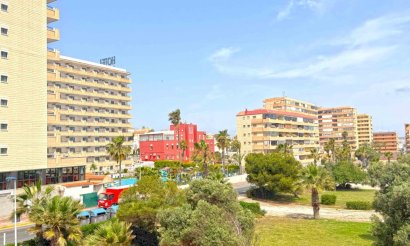 Resale - Apartment / flat - Torrevieja - Torrelamata - La Mata