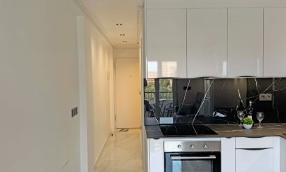Resale - Apartment / flat - Torrevieja - Torrelamata - La Mata
