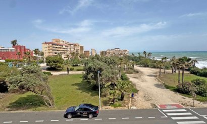 Resale - Apartment / flat - Torrevieja - Torrelamata - La Mata