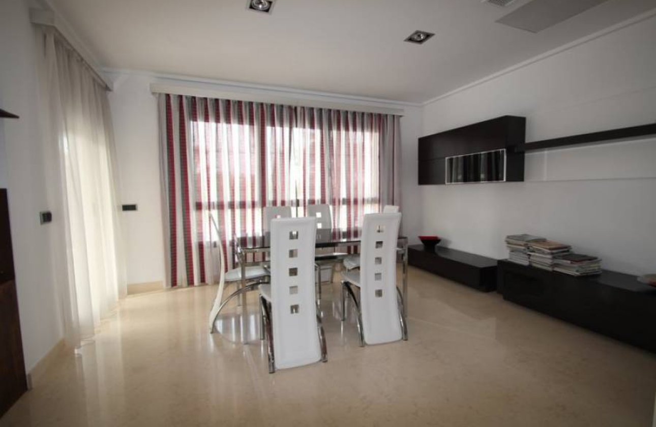 Revente - Villa - Orihuela Costa - Cabo Roig