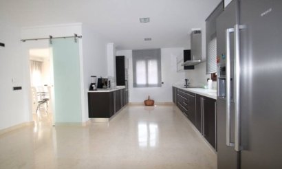 Revente - Villa - Orihuela Costa - Cabo Roig