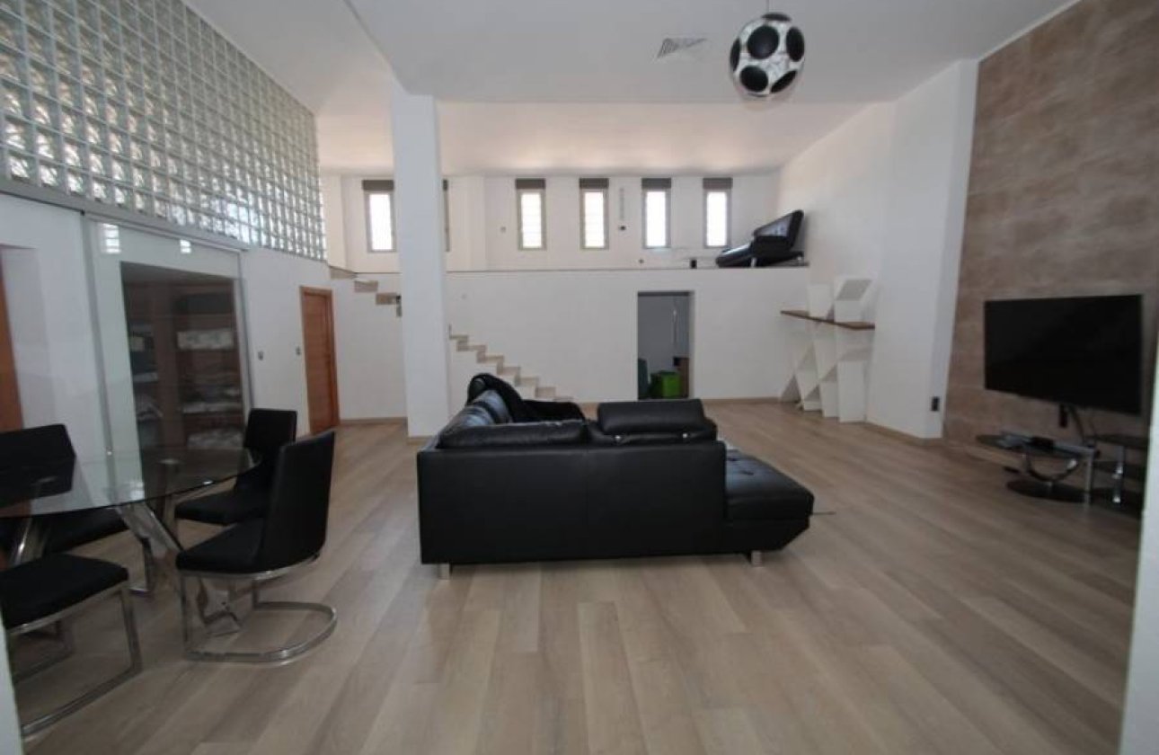 Revente - Villa - Orihuela Costa - Campoamor