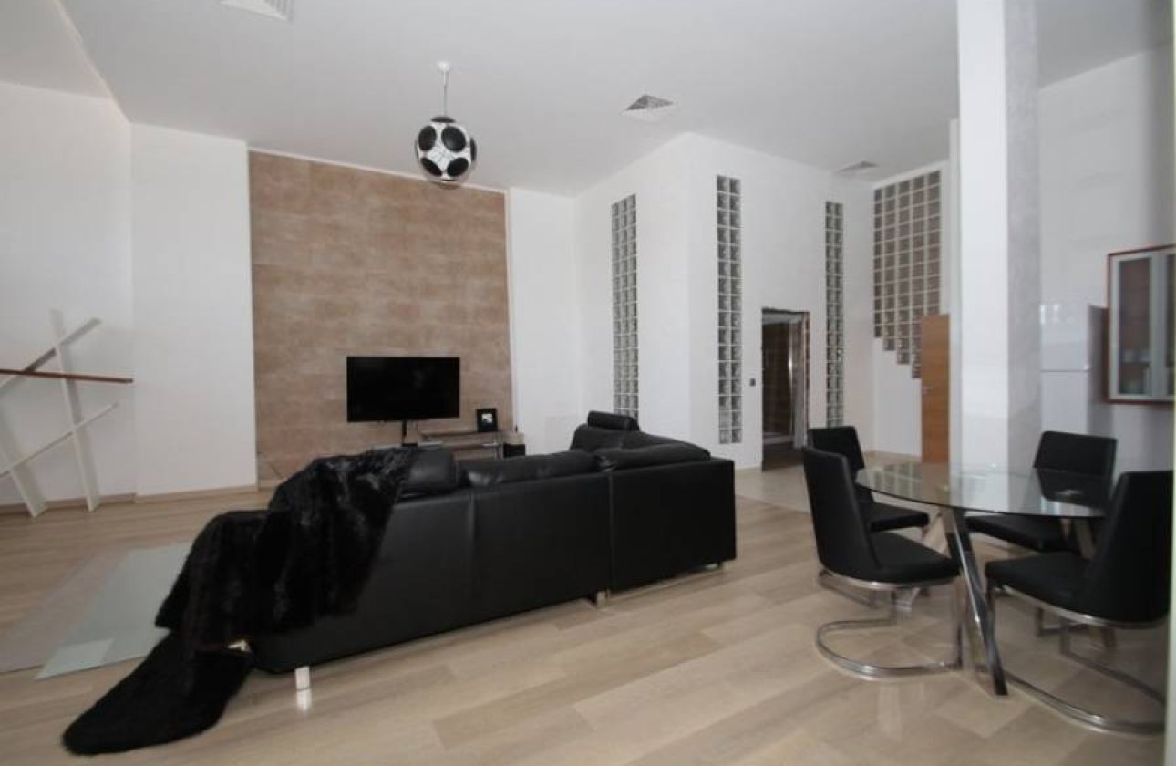 Revente - Villa - Orihuela Costa - Campoamor