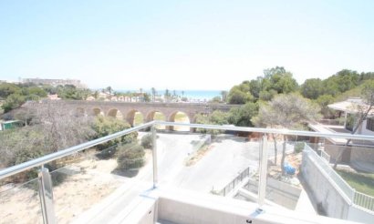Revente - Villa - Orihuela Costa - Campoamor