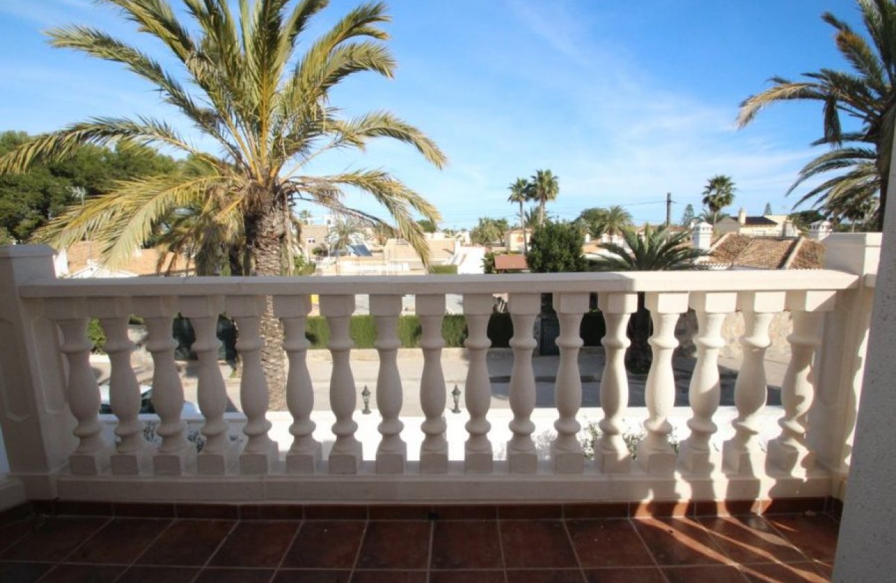 Revente - Villa - Orihuela Costa - Cabo Roig