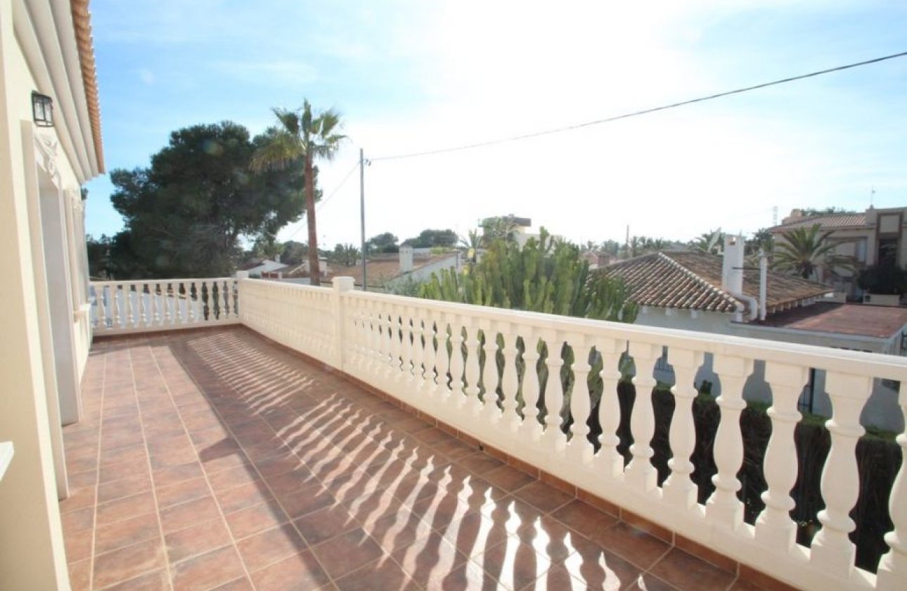 Revente - Villa - Orihuela Costa - Cabo Roig