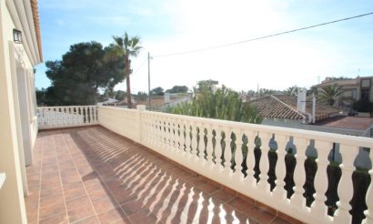 Revente - Villa - Orihuela Costa - Cabo Roig