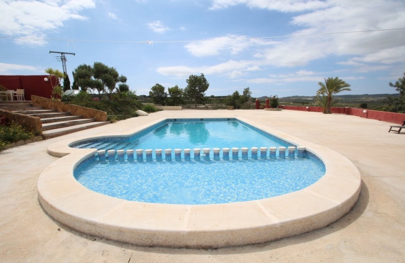 Resale - Villa - Orihuela Costa - Torremendo