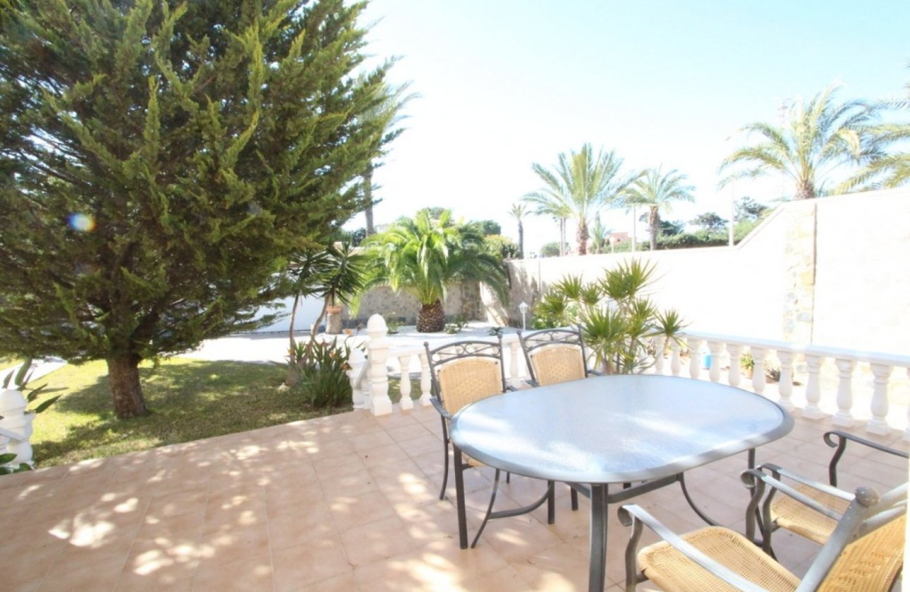 Revente - Villa - Orihuela Costa - Cabo Roig