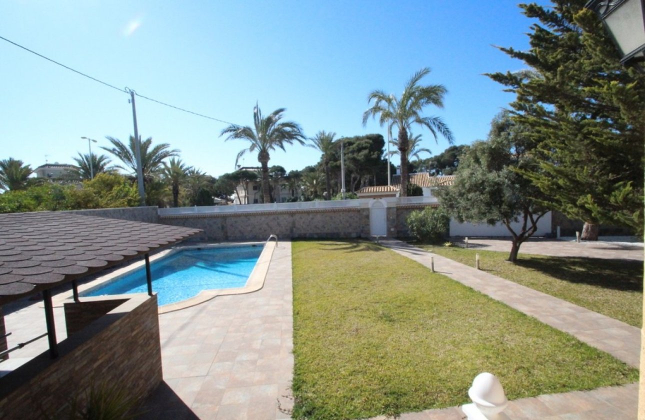 Revente - Villa - Orihuela Costa - Cabo Roig