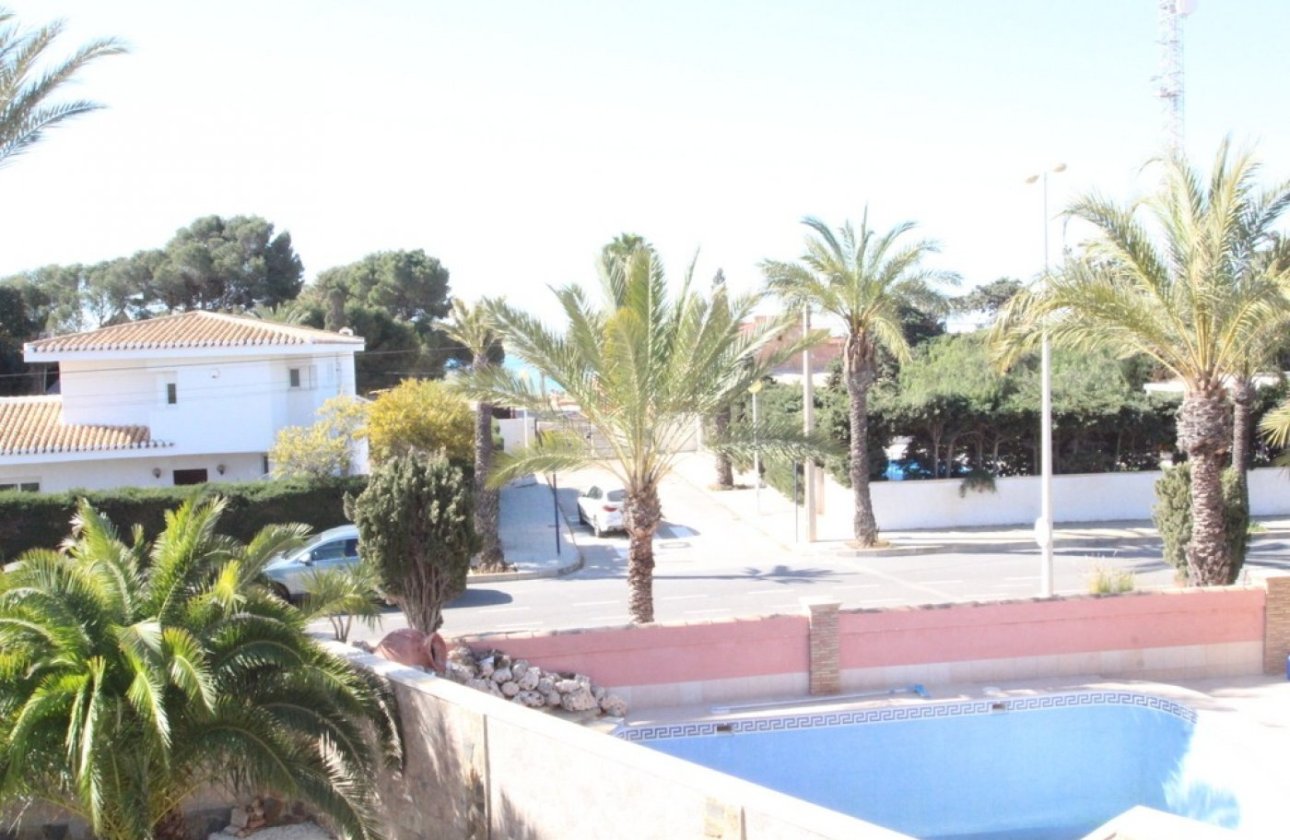 Revente - Villa - Orihuela Costa - Cabo Roig