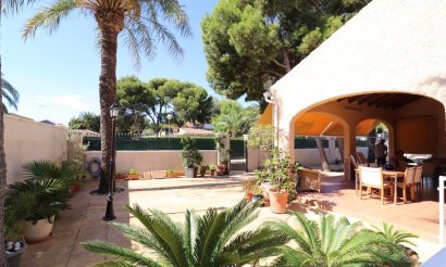 Revente - Villa - Orihuela Costa - Punta Prima