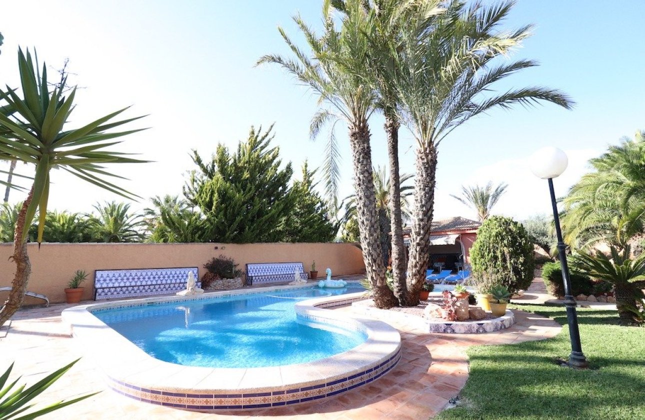 Revente - Villa - Torrevieja - El chaparral