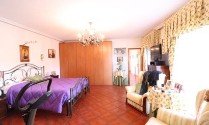 Revente - Villa - Torrevieja - El chaparral