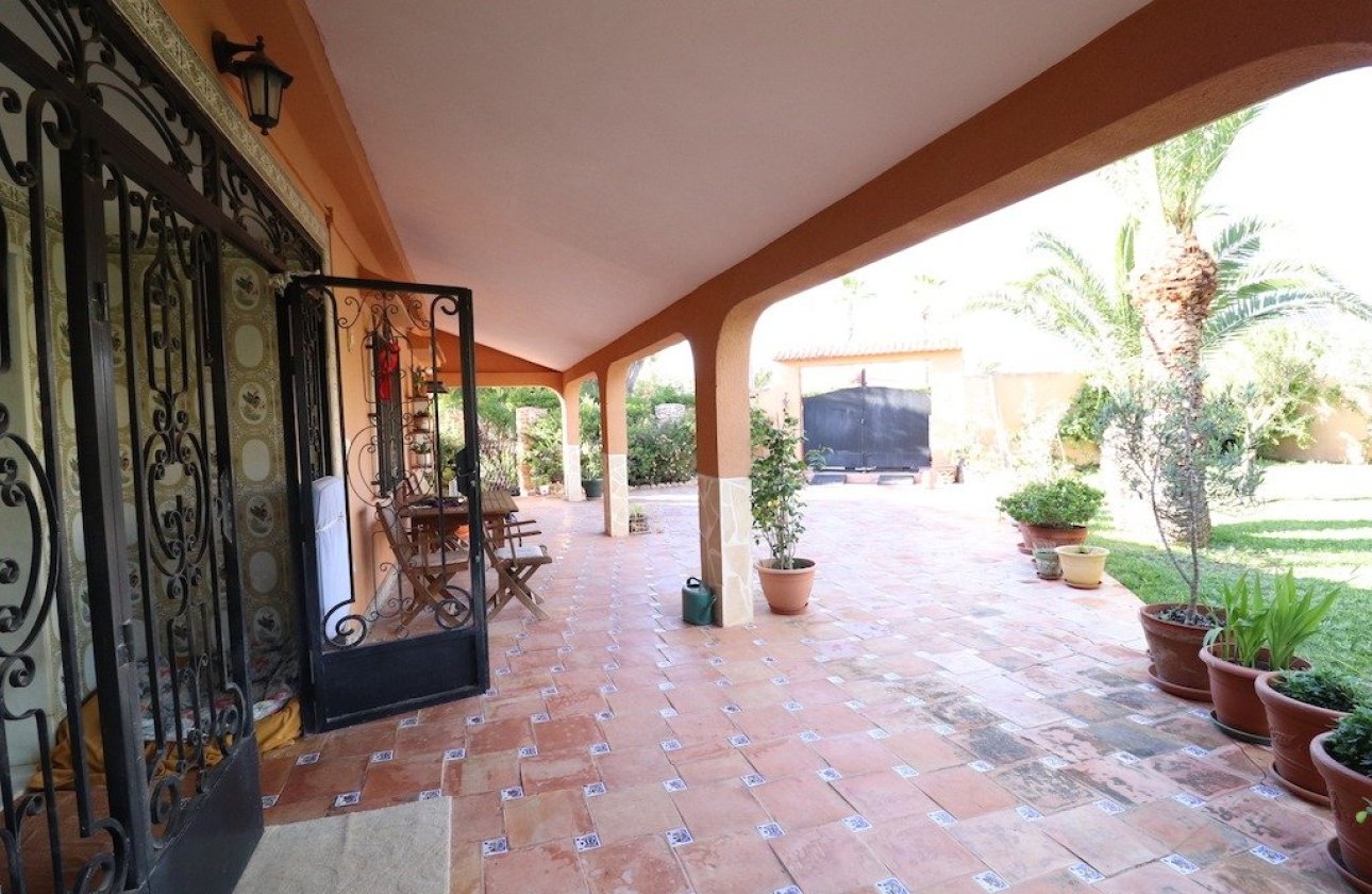 Revente - Villa - Torrevieja - El chaparral