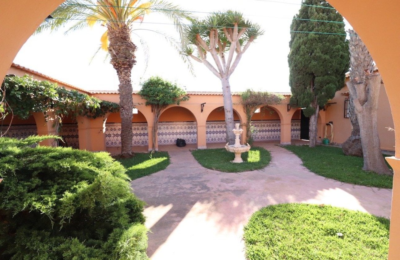 Revente - Villa - Torrevieja - El chaparral