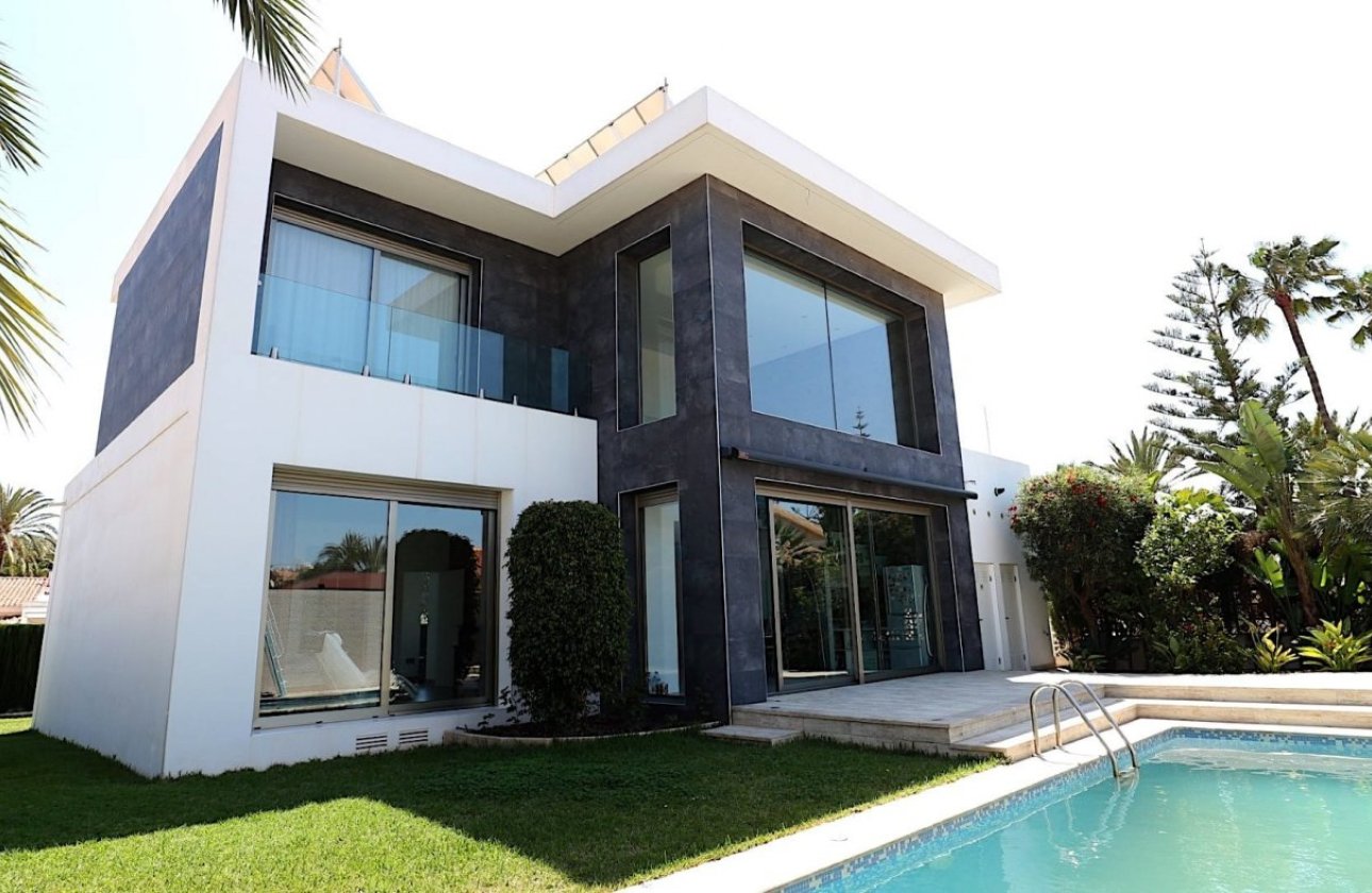 Reventa - Villa - Torrevieja - Los Angeles