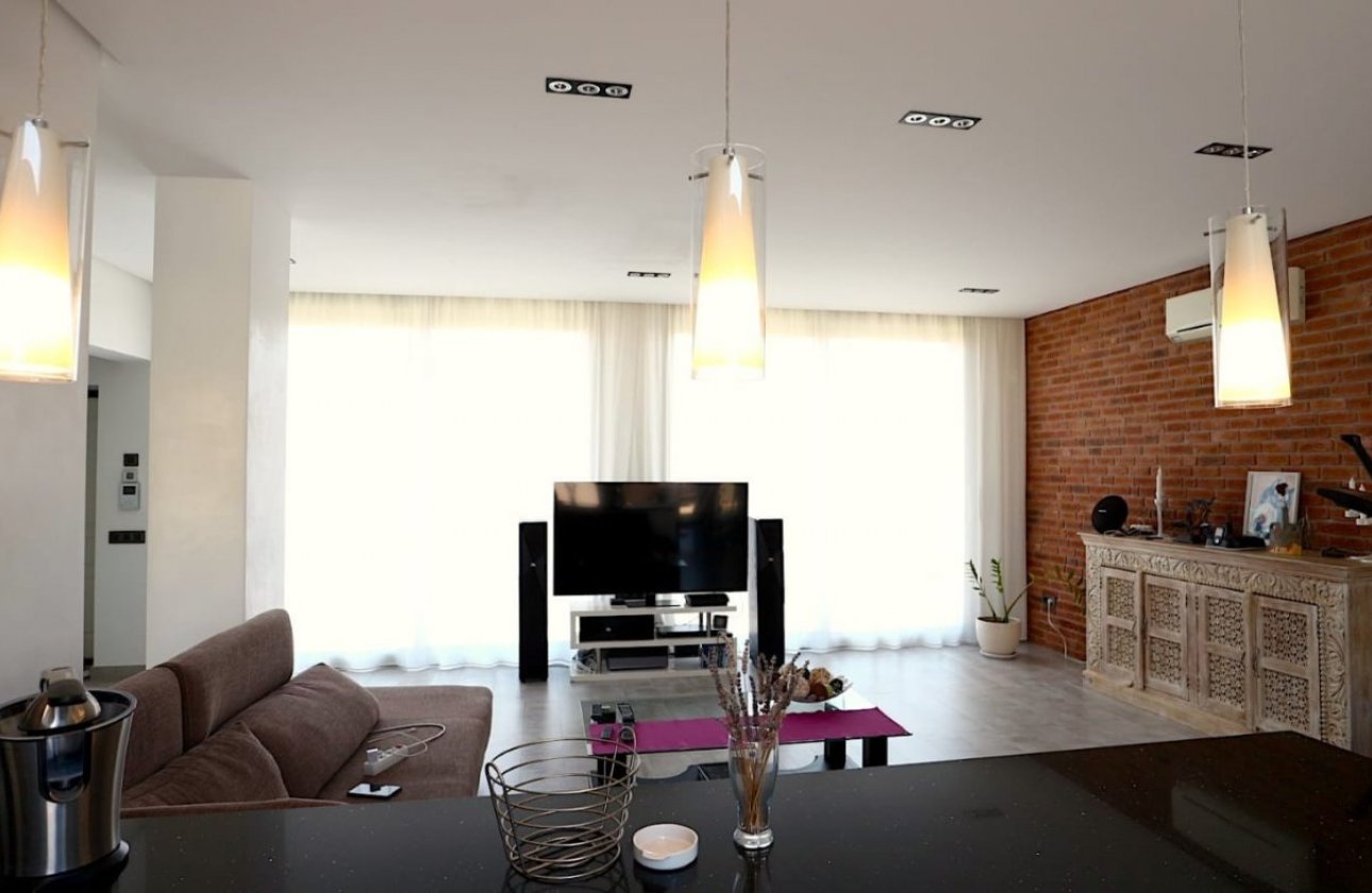 Reventa - Villa - Torrevieja - Los Angeles