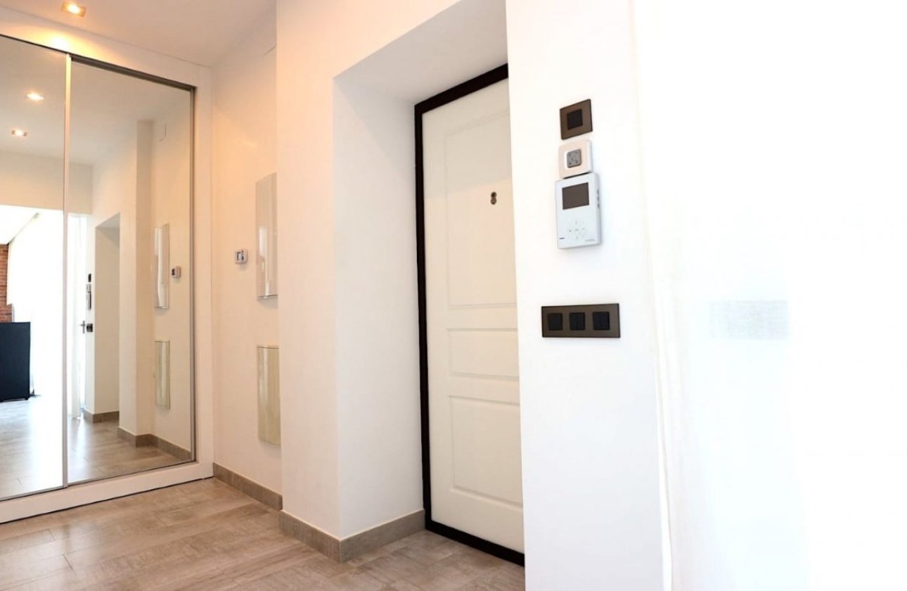Reventa - Villa - Torrevieja - Los Angeles