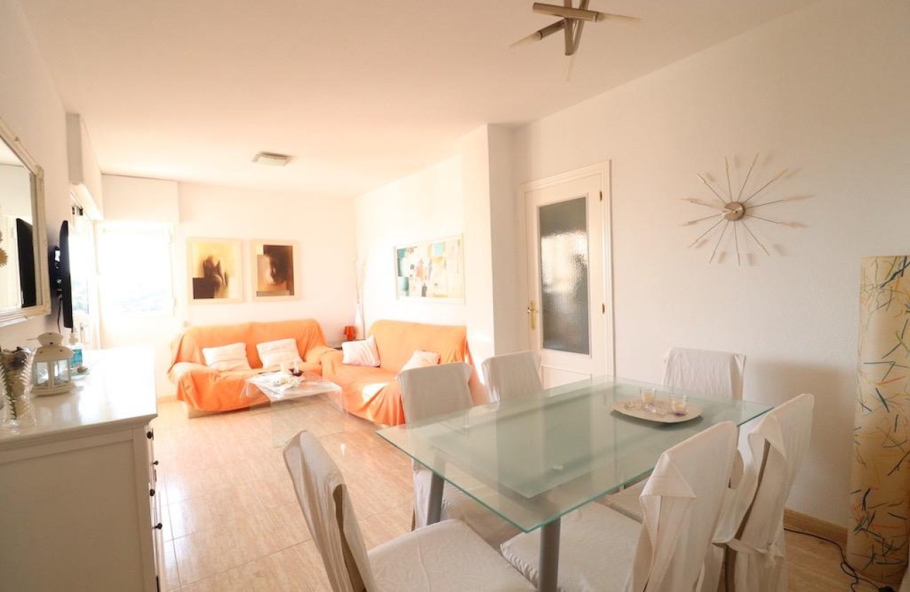 Resale - Apartment / flat - Orihuela Costa - Campoamor