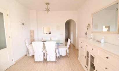 Resale - Apartment / flat - Orihuela Costa - Campoamor