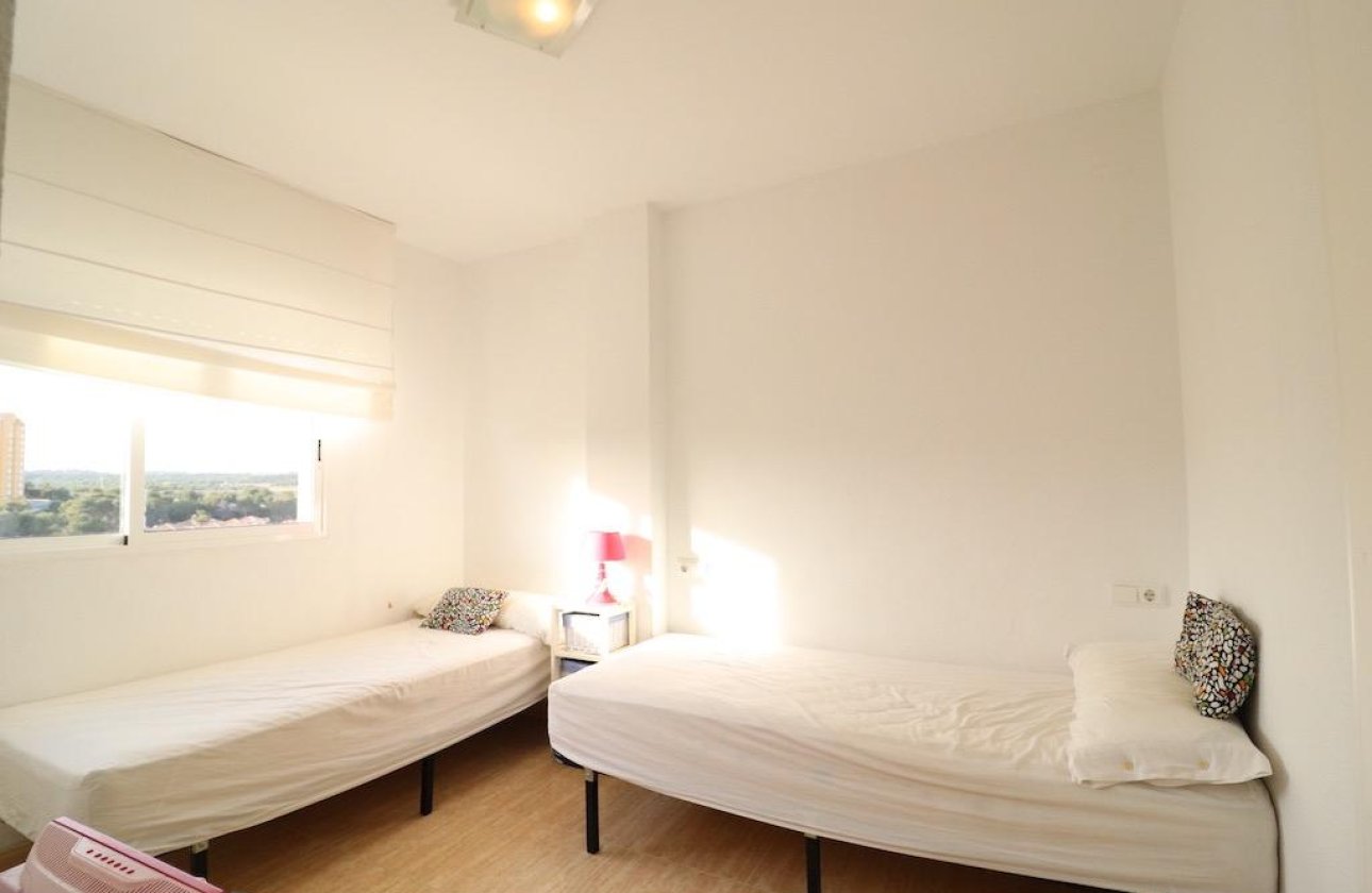 Resale - Apartment / flat - Orihuela Costa - Campoamor