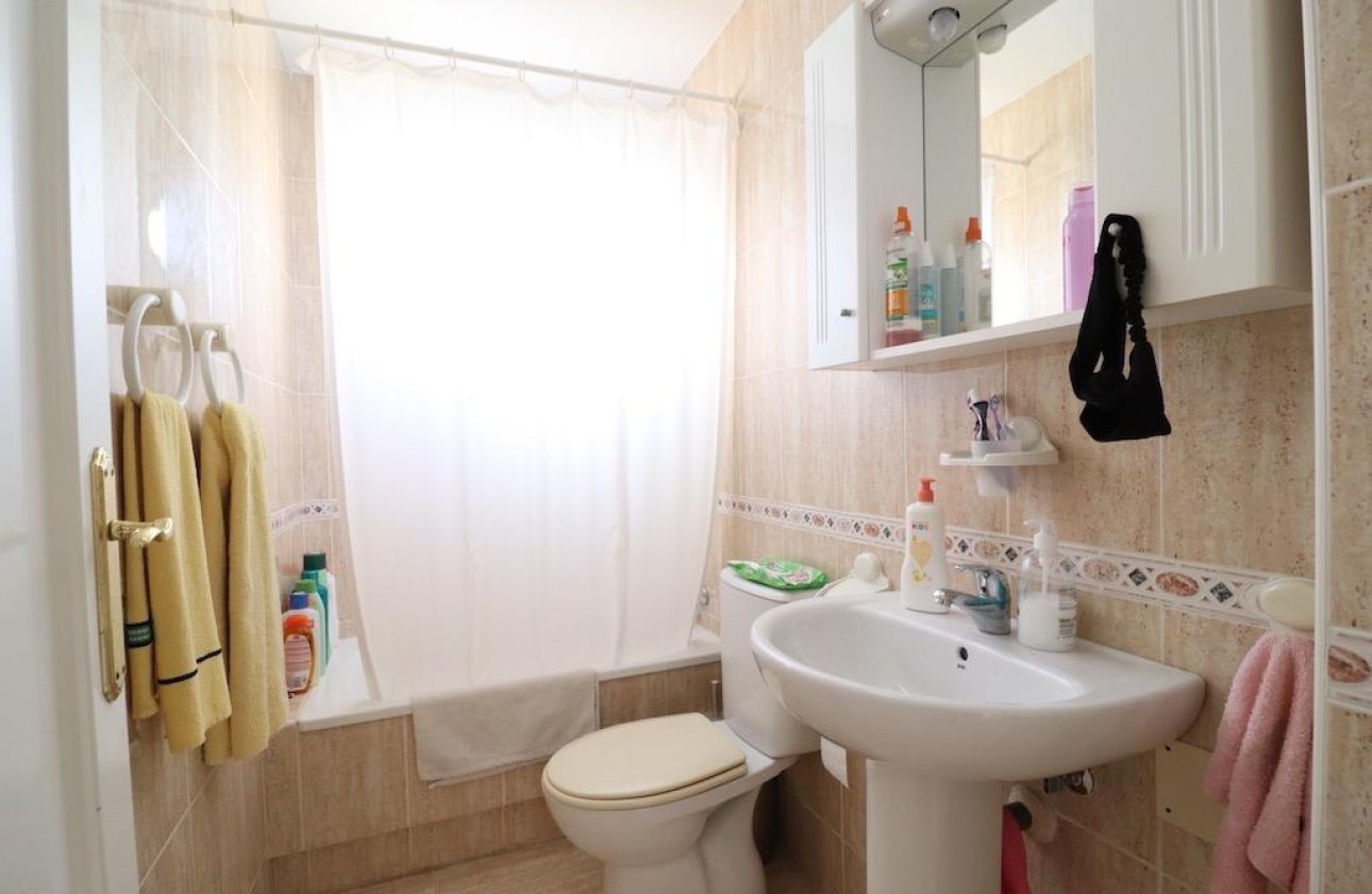 Resale - Apartment / flat - Orihuela Costa - Campoamor