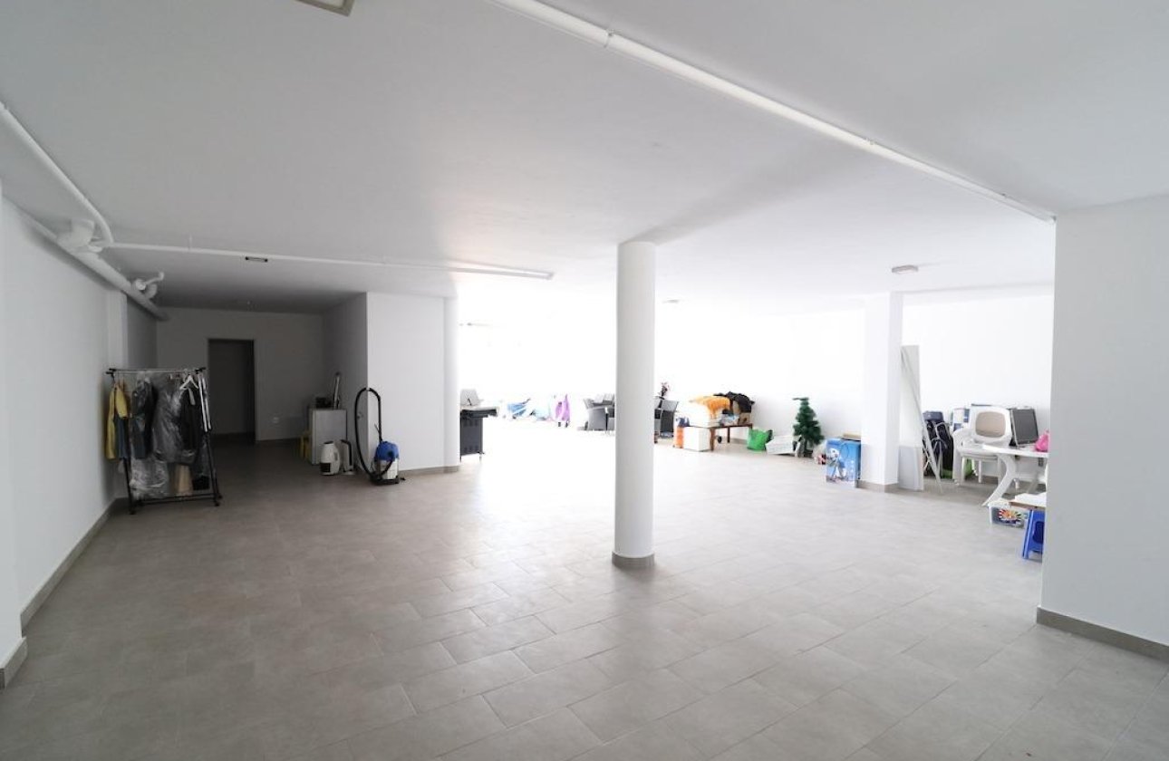 Resale - Villa - San Miguel de Salinas - Urbanizaciones