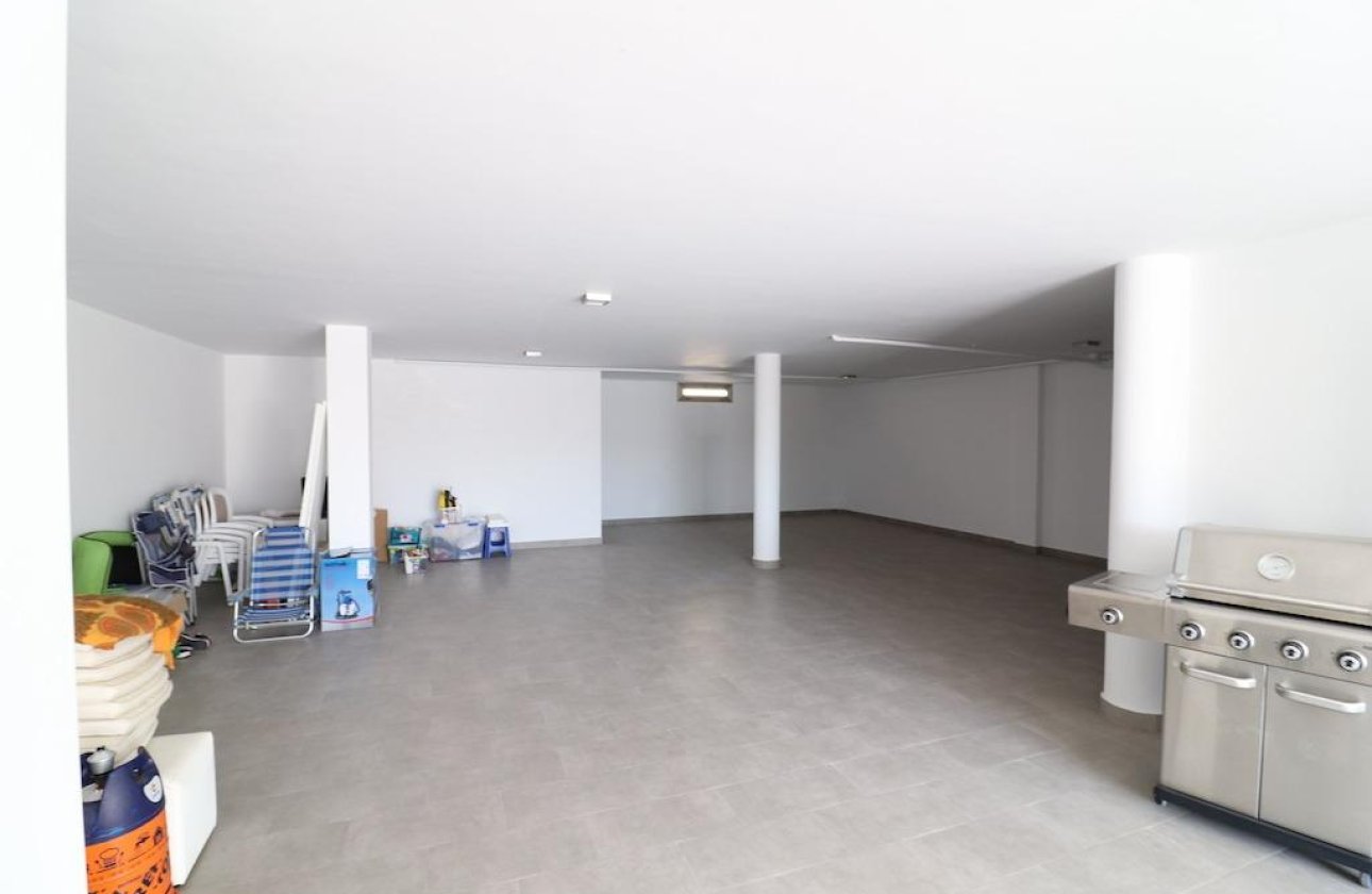 Resale - Villa - San Miguel de Salinas - Urbanizaciones
