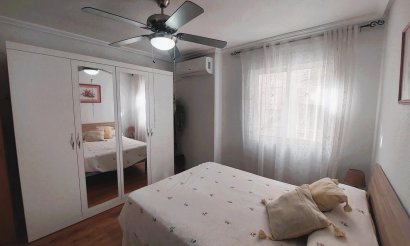 Reventa - Apartamento / piso - Torrevieja - Centro