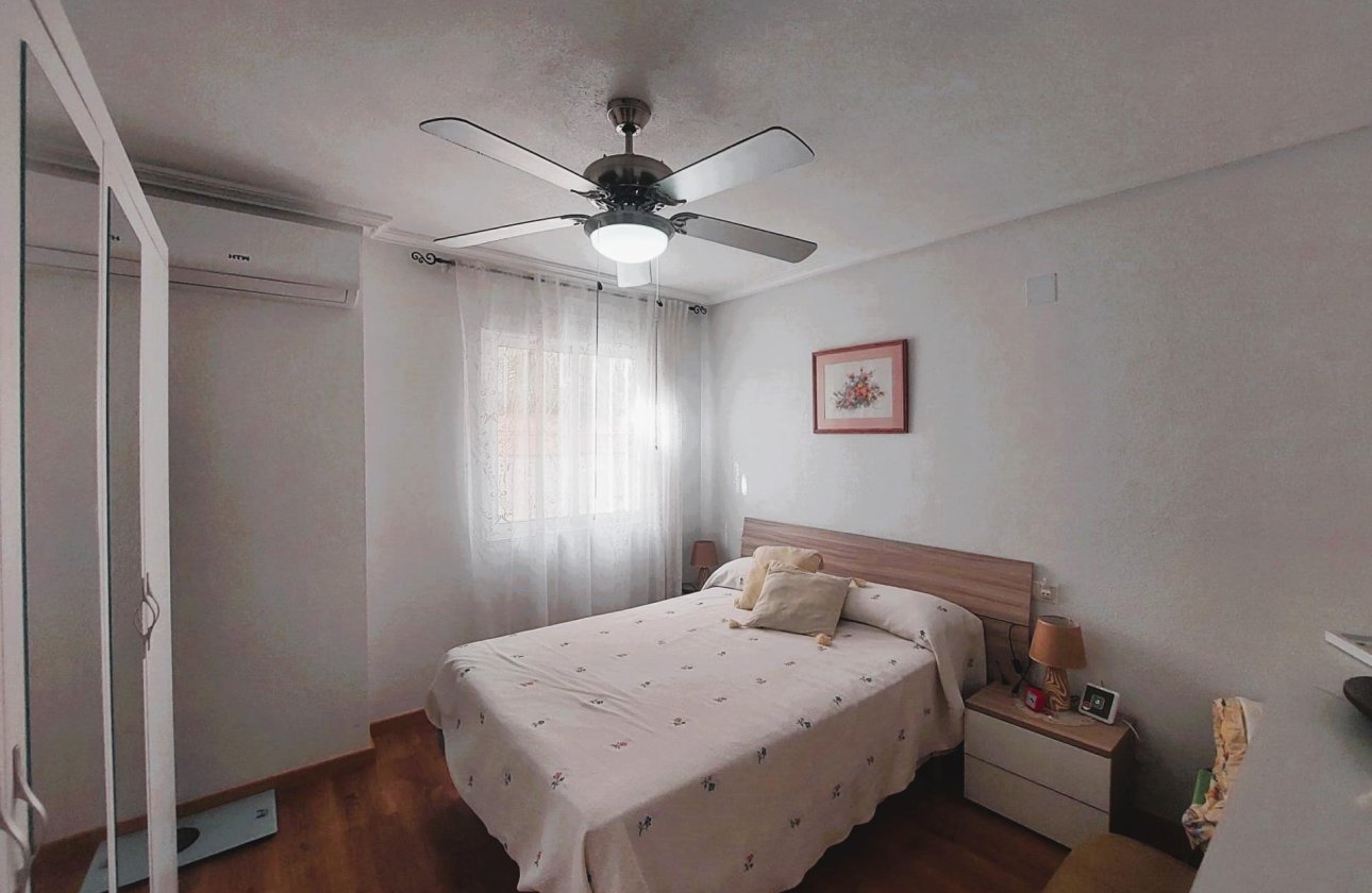 Reventa - Apartamento / piso - Torrevieja - Centro