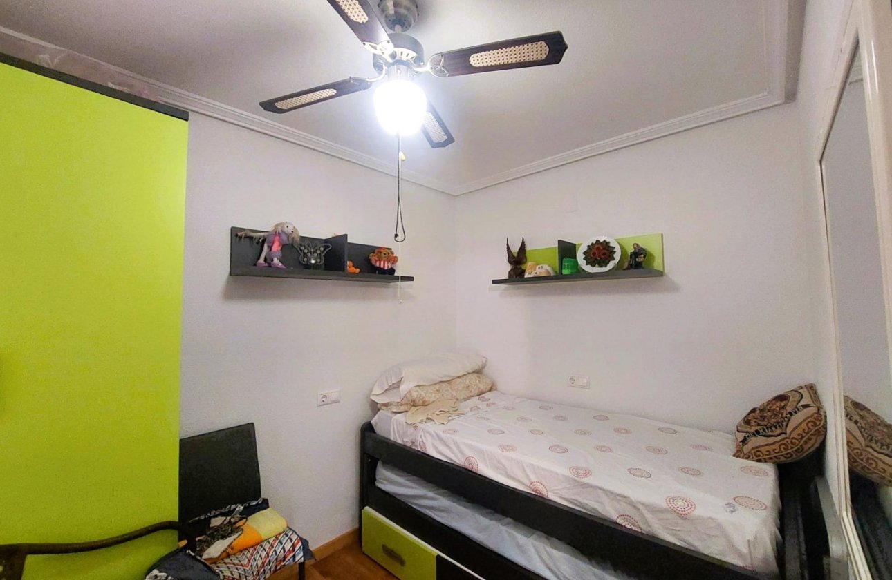 Reventa - Apartamento / piso - Torrevieja - Centro