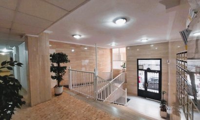 Reventa - Apartamento / piso - Torrevieja - Centro