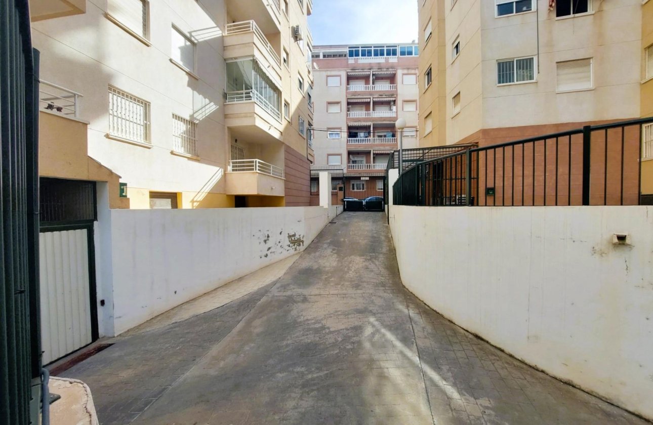 Reventa - Apartamento / piso - Torrevieja - Centro