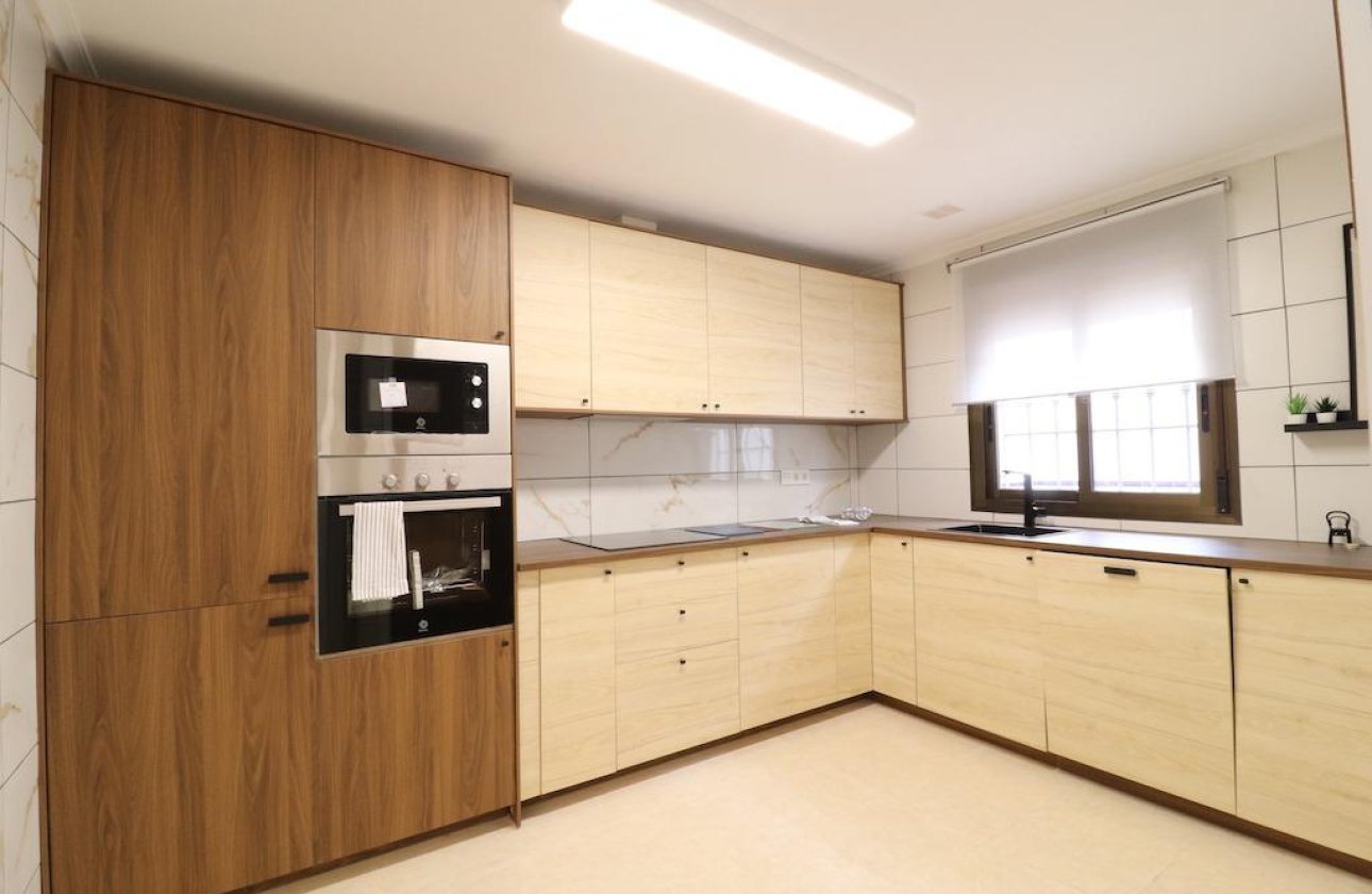 Resale - Townhouse - San Miguel de Salinas - Cerro del Sol