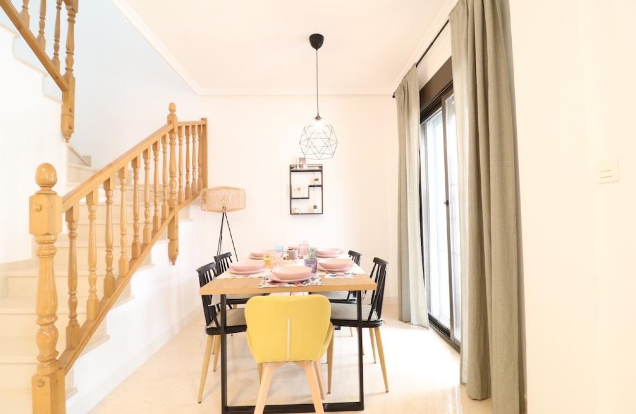 Resale - Townhouse - San Miguel de Salinas - Cerro del Sol