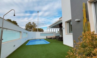 Revente - Villa - Orihuela Costa - Mil Palmeras