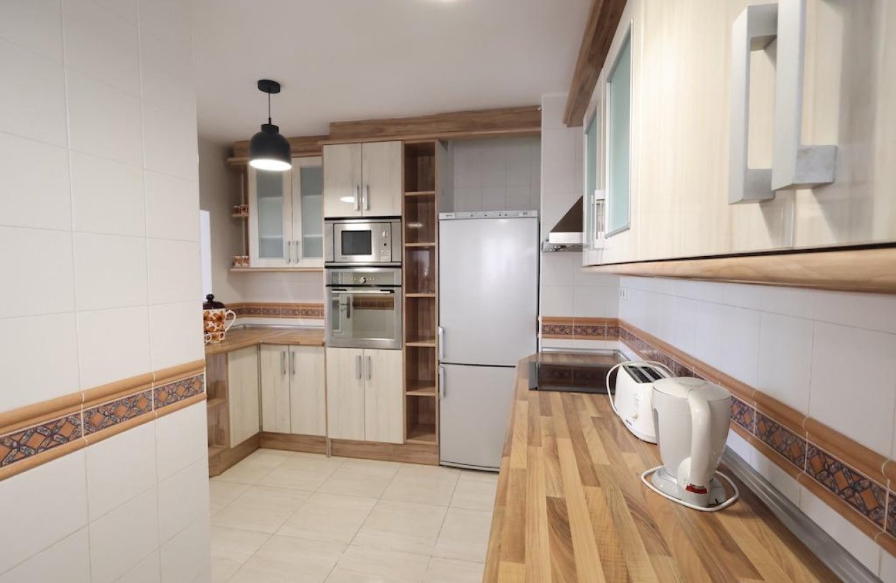 Resale - Apartment / flat - Torrevieja - torrevieja